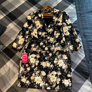 Candies Daisy Black $ White Unstructured Blazer Size M and Mini Skirt Size XL